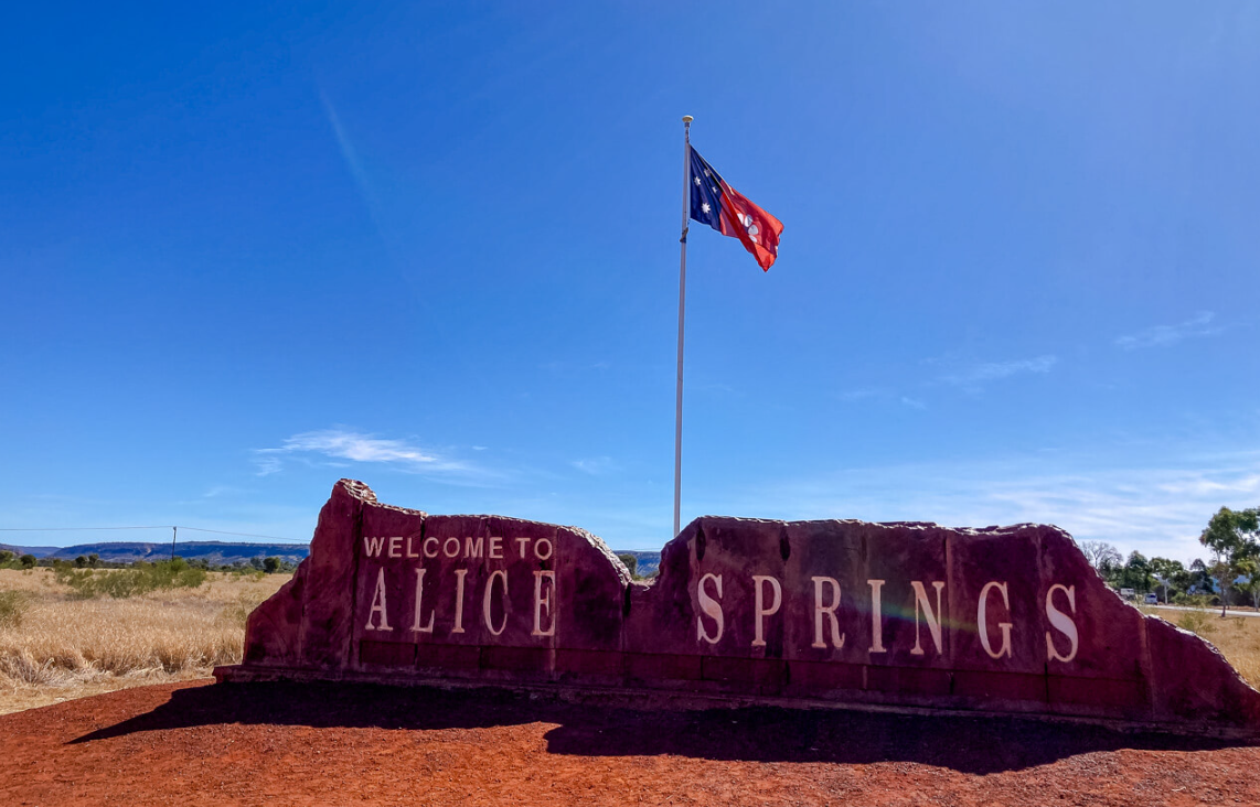 Alice Springs Travel Guide 2025