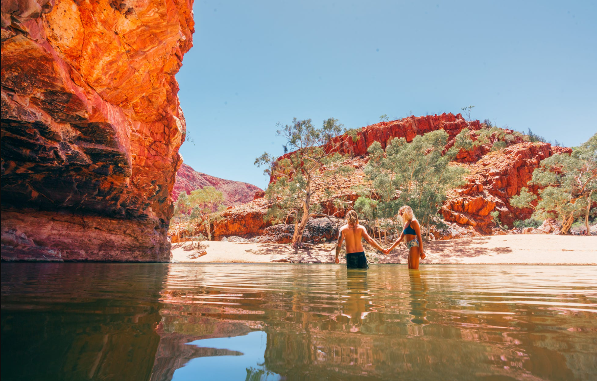 Alice Springs Travel Guide 2025