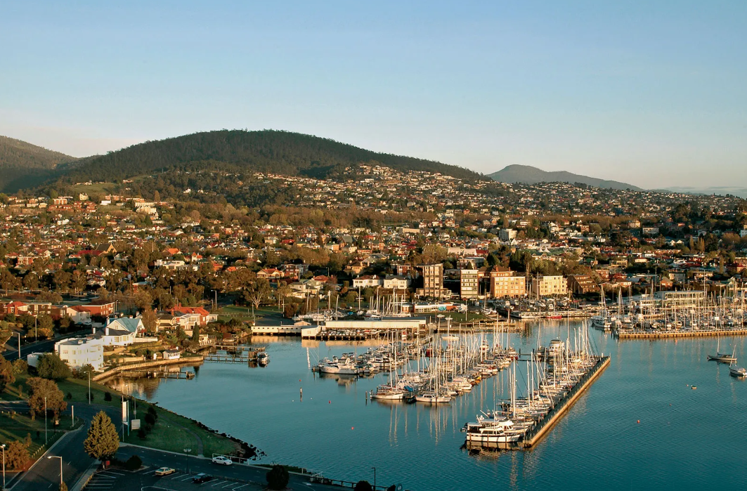 Hobart Travel Guide 2025